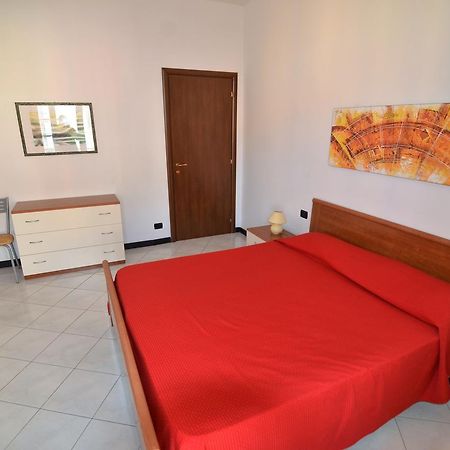 Elena Apartment เลวานโต ภายนอก รูปภาพ