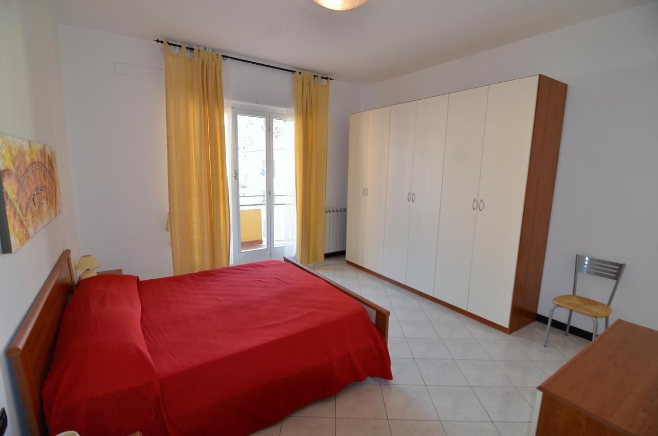 Elena Apartment เลวานโต ภายนอก รูปภาพ